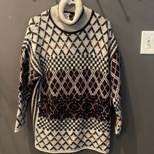 Mondi Pure New wool  unique sweater great condition size 38 sequin detailed